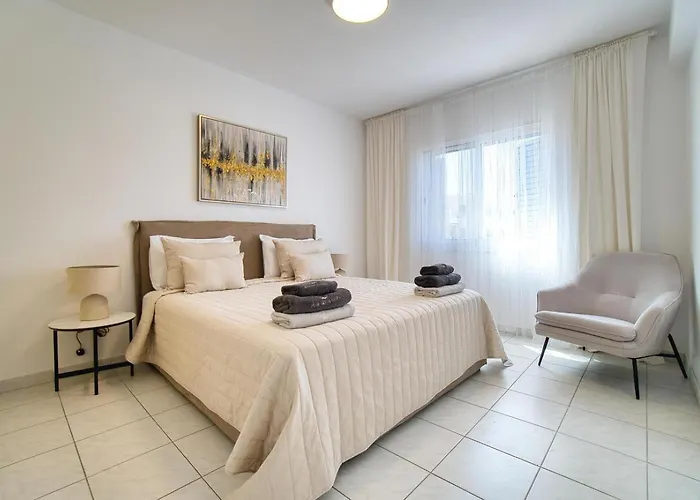 Kings Palace 2 Bed * Paphos
